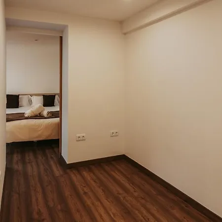 Apartaments 7Gorgs Holiday home Campdevanol